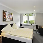 Haus Kleimann-reuer 2*